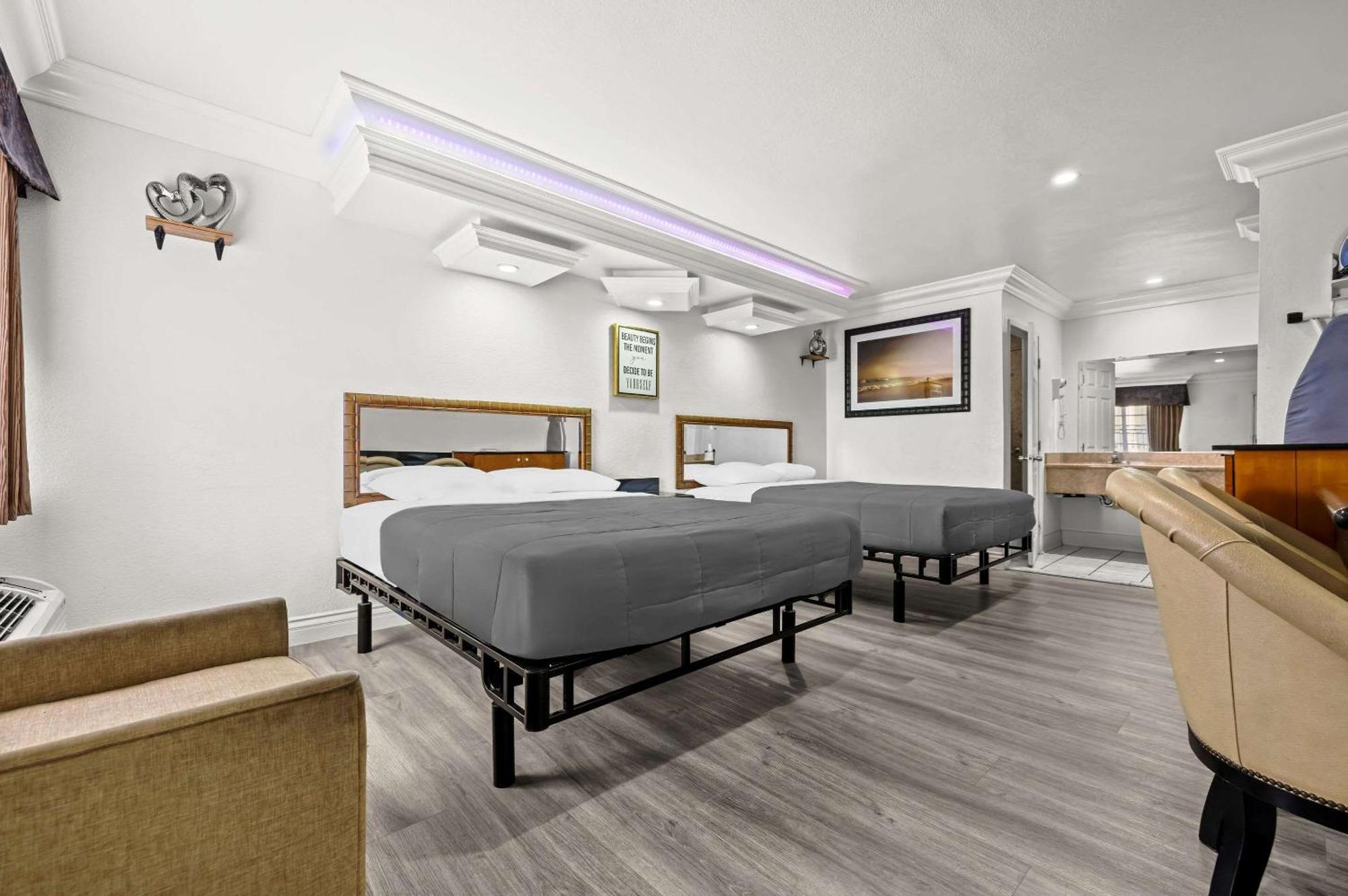 Rodeway Inn Santa Ana Eksteriør billede