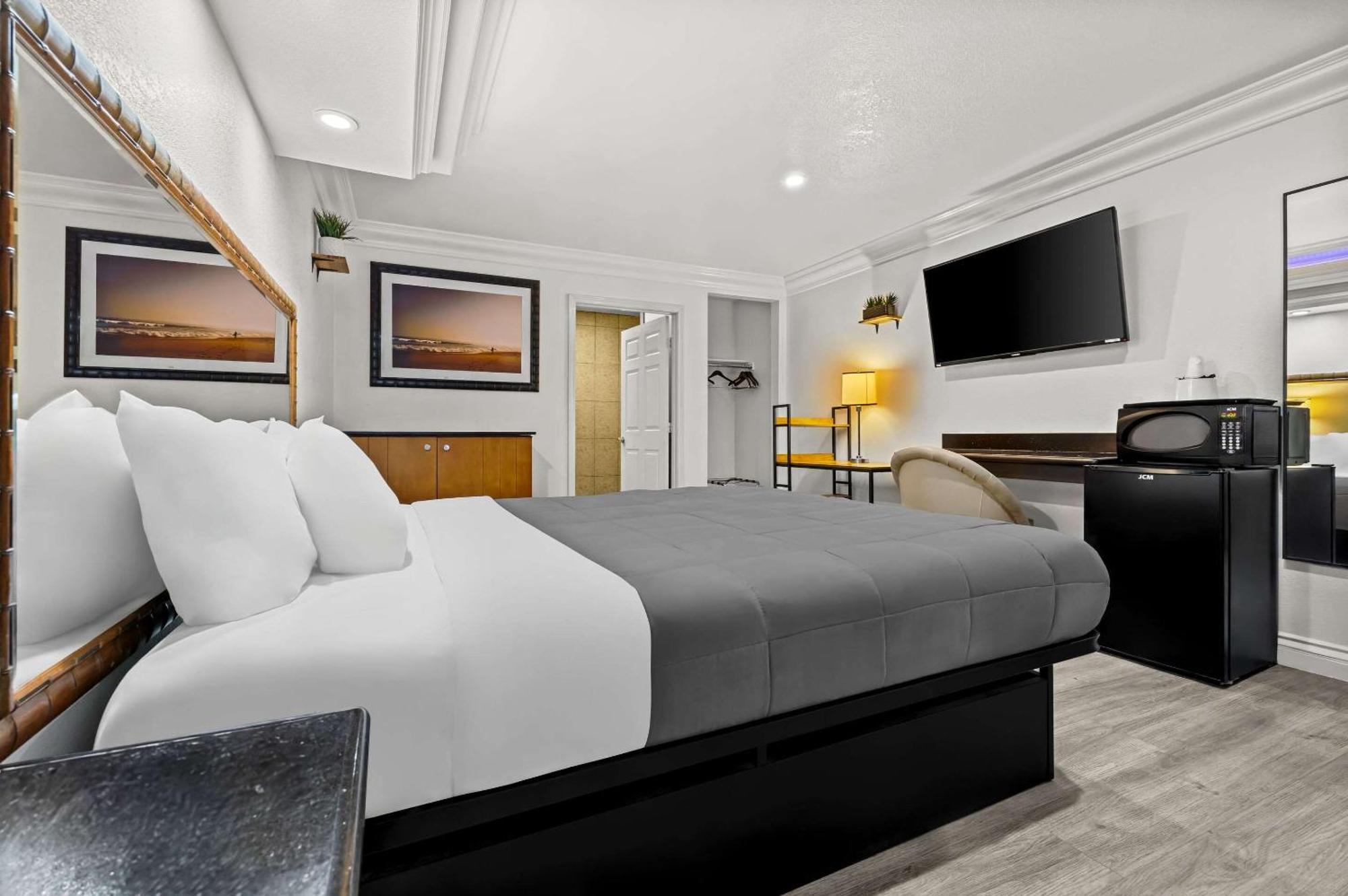 Rodeway Inn Santa Ana Eksteriør billede