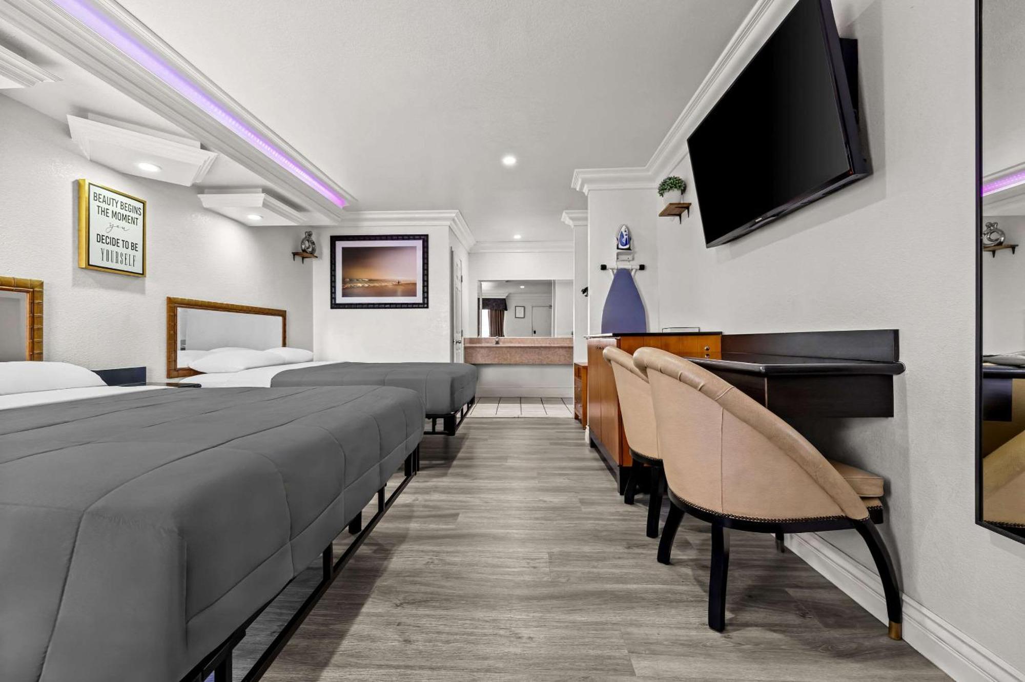 Rodeway Inn Santa Ana Eksteriør billede